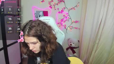 Anora online show from November 26, 2025, 9:10 am