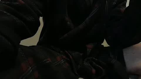 Snapshot of anotherwhat chatting on February 15, 2025, 8:33 am REAL FEEL 2024 online show from February 15, 2025, 8:33 am