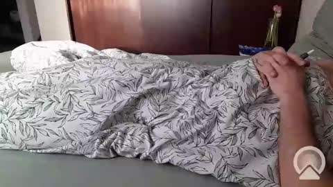 Snapshot of anotherwhat chatting on March 5, 2025, 6:01 am REAL FEEL 2024 online show from March 5, 2025, 6:01 am