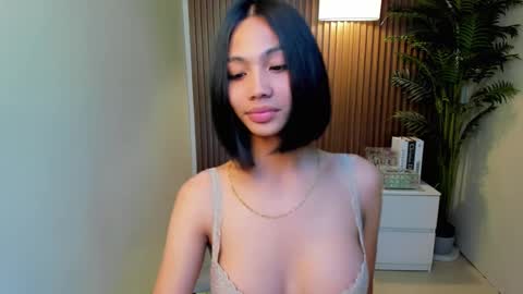 Stacy Maurice online show from December 26, 2024, 6:33 pm