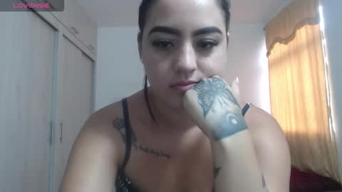 Anthonela Queen online show from October 10, 2025, 1:32 pm