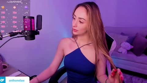 Anthonela online show from November 11, 2025, 12:43 am