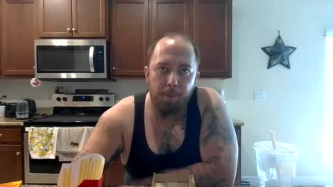 anthonygiacomazzo1 online show from October 3, 2025, 5:32 pm