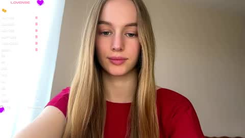 Snapshot of antionettepulgarin chatting on June 8, 2026, 2:28 pm Viktoria online show from June 8, 2026, 2:28 pm