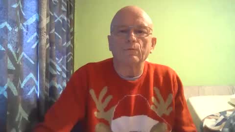 antmatt2025 online show from December 17, 2025, 9:15 am