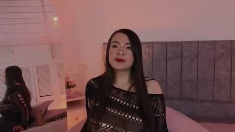 Snapshot of antonella_1998_ chatting on June 9, 2026, 2:06 pm Antonella online show from June 9, 2026, 2:06 pm