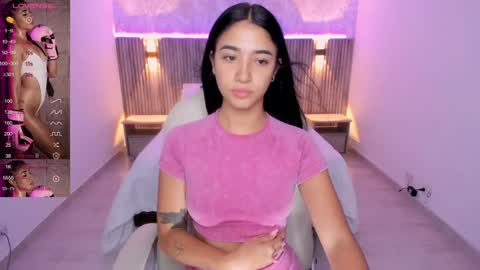  Antonella Grayy  online show from February 7, 2025, 11:01 am