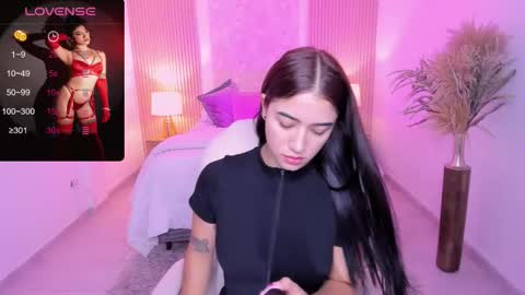  Antonella Grayy  online show from September 25, 2025, 11:03 am