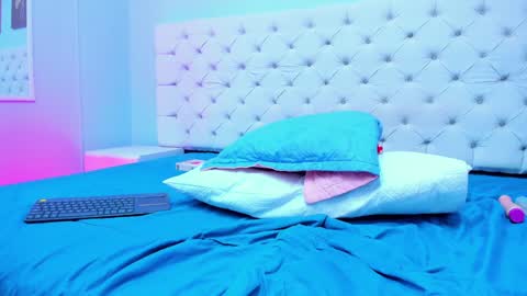 Antonella online show from January 28, 2025, 10:23 am