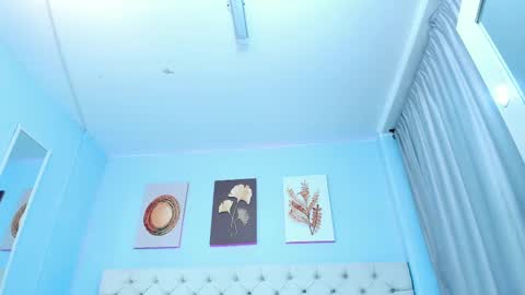 Antonella online show from February 13, 2025, 3:39 am