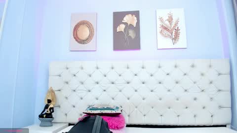 Antonella online show from February 19, 2025, 3:39 am