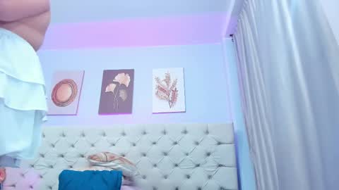 Antonella online show from February 20, 2025, 4:18 am