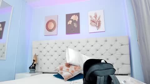 Antonella online show from February 22, 2025, 3:45 am