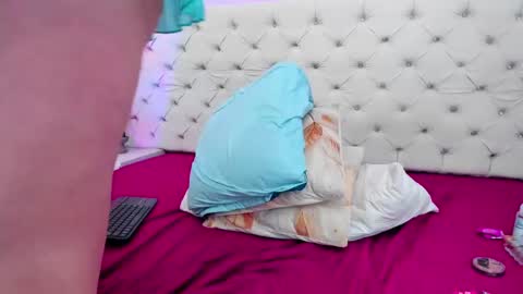 Antonella online show from February 23, 2025, 10:06 am