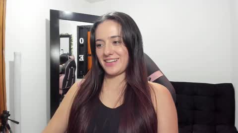 Snapshot of antonella_naughty1 chatting on February 19, 2025, 8:31 pm antonella online show from February 19, 2025, 8:31 pm