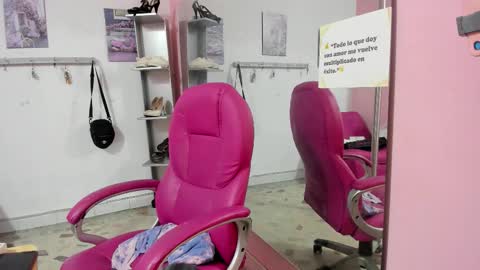 Snapshot of antonellakling_ chatting on February 15, 2026, 11:41 am ANTONELLA online show from February 15, 2026, 11:41 am