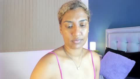 Sarah online show from December 3, 2024, 12:16 pm