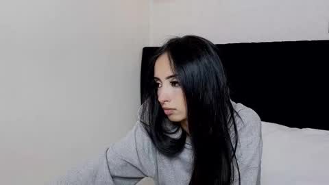 antonellariva_ online show from January 6, 2026, 9:07 pm