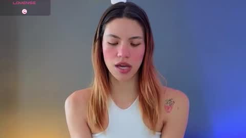 Antonella  online show from December 4, 2025, 2:15 pm