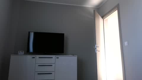 Antonia online show from January 15, 2025, 11:10 am