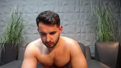 HI My name is Antonio online show from January 26, 2025, 8:02 pm