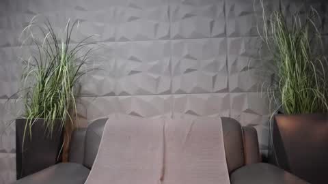 HI My name is Antonio online show from February 22, 2025, 12:16 am