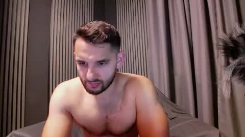 HI My name is Antonio online show from September 24, 2025, 7:17 pm