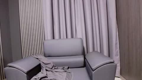 HI My name is Antonio online show from October 17, 2025, 6:54 pm