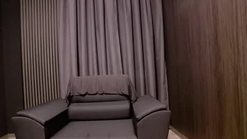 HI My name is Antonio online show from November 8, 2025, 7:56 pm