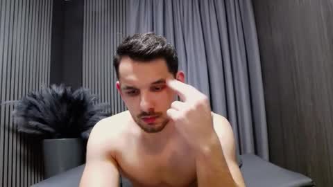 HI My name is Antonio online show from February 21, 2026, 8:21 pm