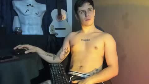 antonnello_ online show from October 1, 2025, 7:36 am