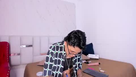 Snapshot of antony_d_ossa chatting on June 9, 2026, 8:31 pm antony_d_ossa online show from June 9, 2026, 8:31 pm