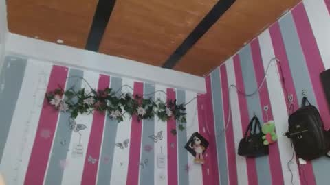 antony_hardx_ online show from October 16, 2025, 6:42 pm