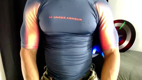 Instagram miguelangel1802  online show from January 6, 2026, 3:10 am