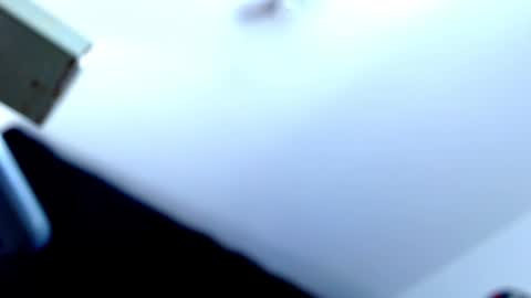 Instagram miguelangel1802  online show from February 14, 2026, 7:21 pm