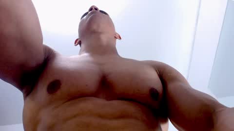 Instagram miguelangel1802  online show from April 14, 2026, 2:39 am