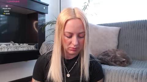 Antonia online show from February 11, 2026, 5:18 pm