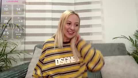 Antonia online show from March 13, 2026, 2:07 am