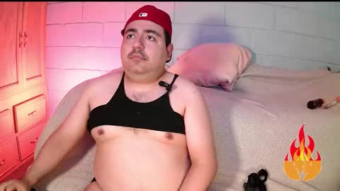 Snapshot of anuarfox chatting on November 11, 2025, 7:30 am AnuarFox online show from November 11, 2025, 7:30 am