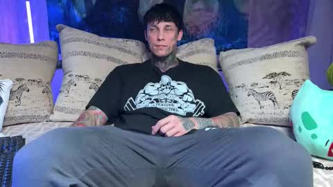 Tom online show from January 18, 2026, 5:22 am