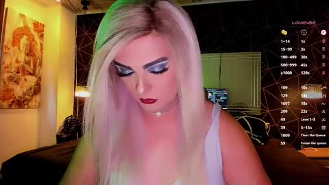 Snapshot of any_sophia chatting on September 17, 2025, 1:46 pm MissSophiaSpecter online show from September 17, 2025, 1:46 pm