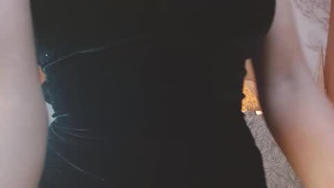 anyawink online show from September 14, 2025, 4:11 am