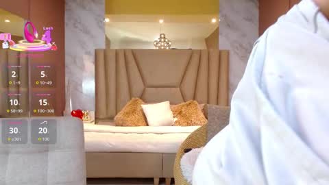 anyawink online show from October 3, 2025, 4:31 am