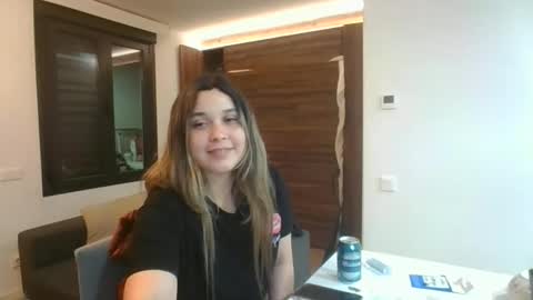 Snapshot of anyis6826 chatting on November 1, 2025, 9:39 pm anyis6826 online show from November 1, 2025, 9:39 pm