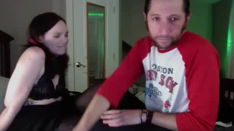 Mikey online show from December 24, 2024, 2:32 am