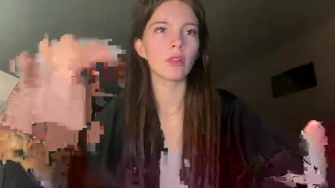 Snapshot of anytka12 chatting on December 3, 2025, 5:22 pm anytka12 online show from December 3, 2025, 5:22 pm