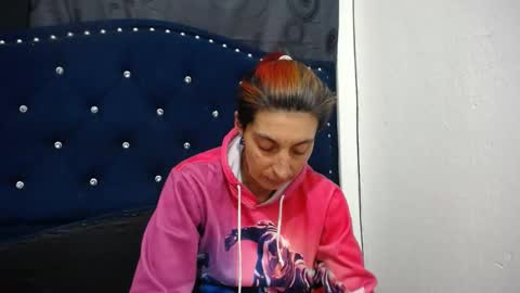 Snapshot of anyu_1306 chatting on January 12, 2025, 8:14 am anyu online show from January 12, 2025, 8:14 am