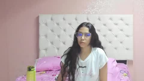 Aome Rainbow online show from February 20, 2025, 6:17 am