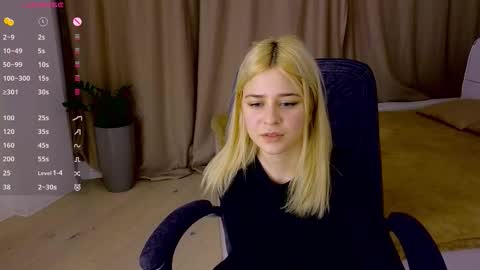 ApheliaStar online show from January 9, 2026, 3:48 pm