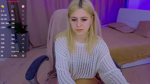 ApheliaStar online show from March 17, 2026, 4:21 pm